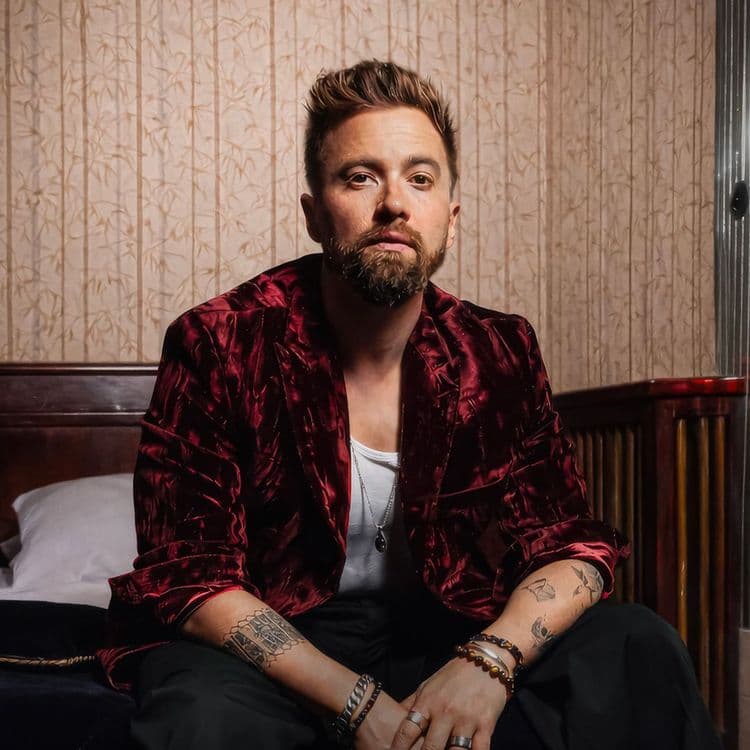 Nino Arial - Pas Comme Eux - sam. 24 avr. 2027