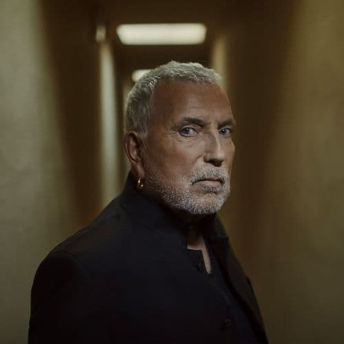 Photo de l'artiste Bernard Lavilliers