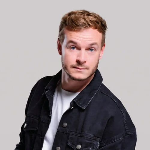 Photo de l'artiste Thomas Angelvy